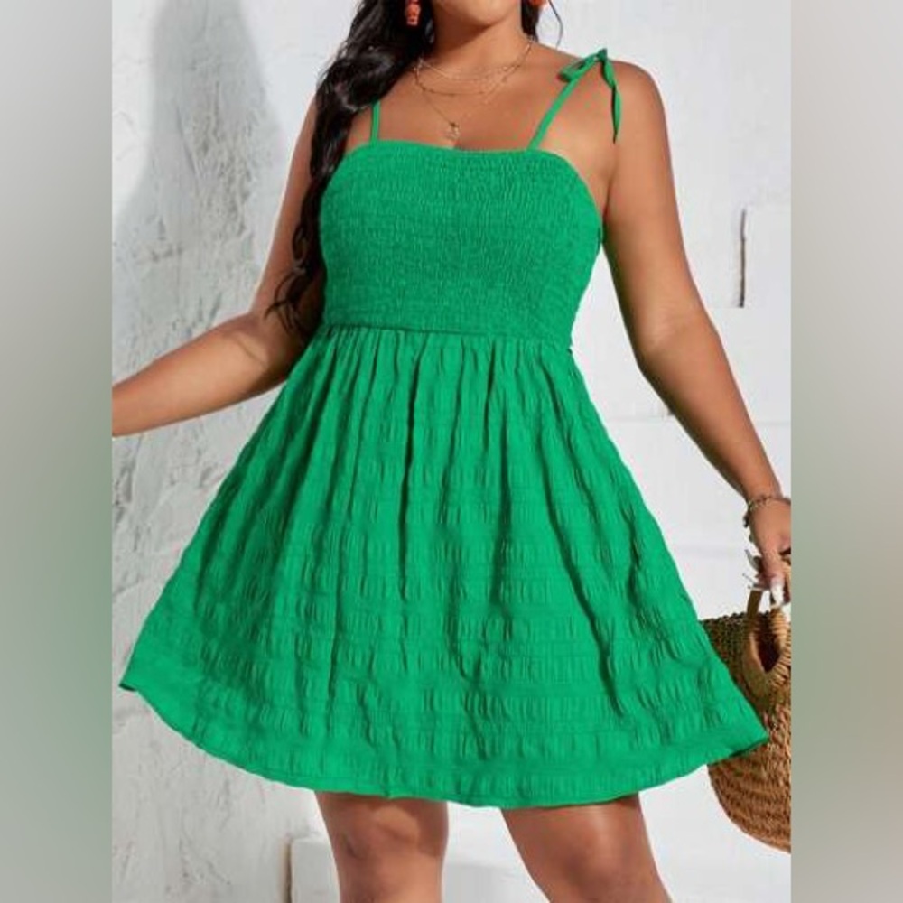 Dreamara Green Tie shoulder Tie back Sleeveless Backless Summer Cami Dress